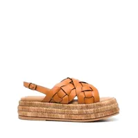 tod's sandales 45 mm en cuir tressé - marron