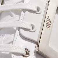 roger vivier sneakers, viv´skate metal buckle sneakers in soft leather en blanc - pour dames