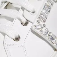 roger vivier sneakers, viv´ skate strass buckle sneakers in soft leather en blanc - pour dames