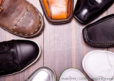 collection de chaussures en cuir